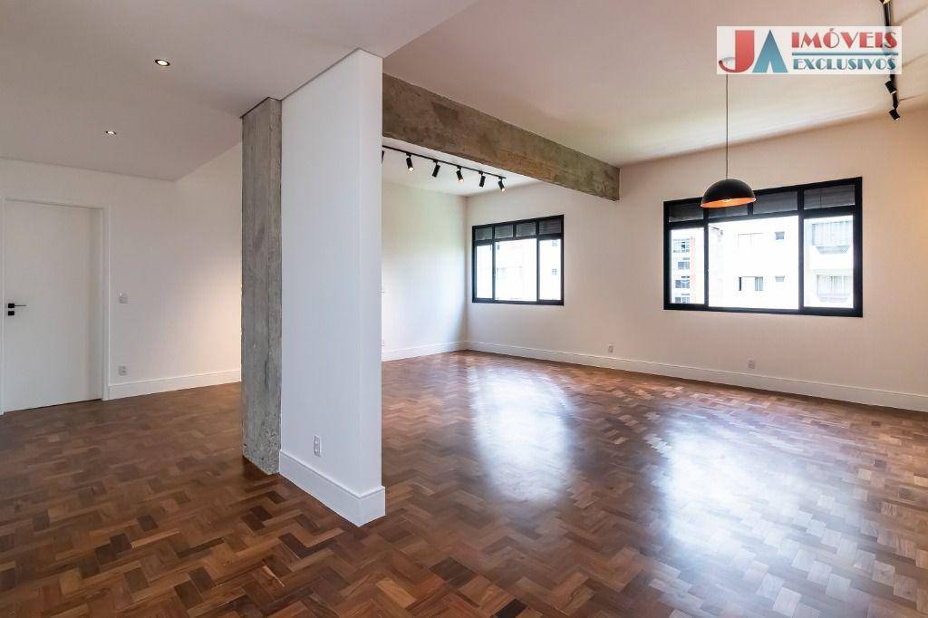 Apartamento à venda com 3 quartos, 212m² - Foto 15