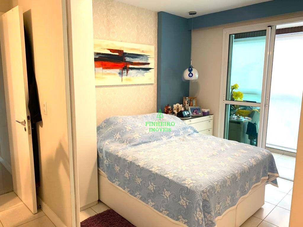 Apartamento à venda com 4 quartos, 140m² - Foto 12