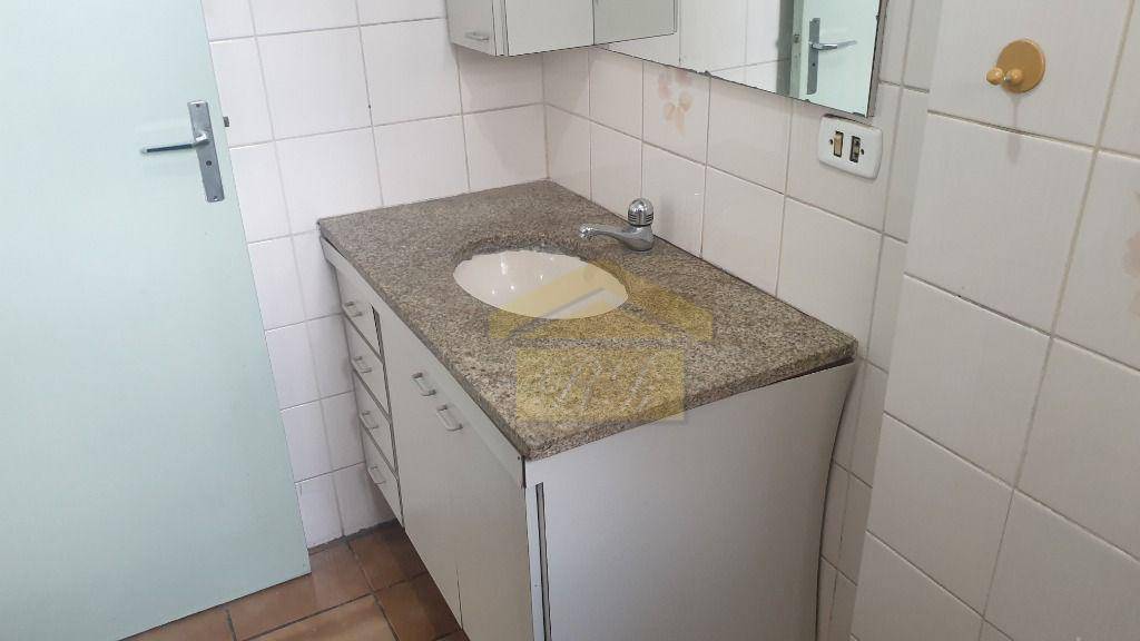 Apartamento à venda com 2 quartos, 60m² - Foto 15