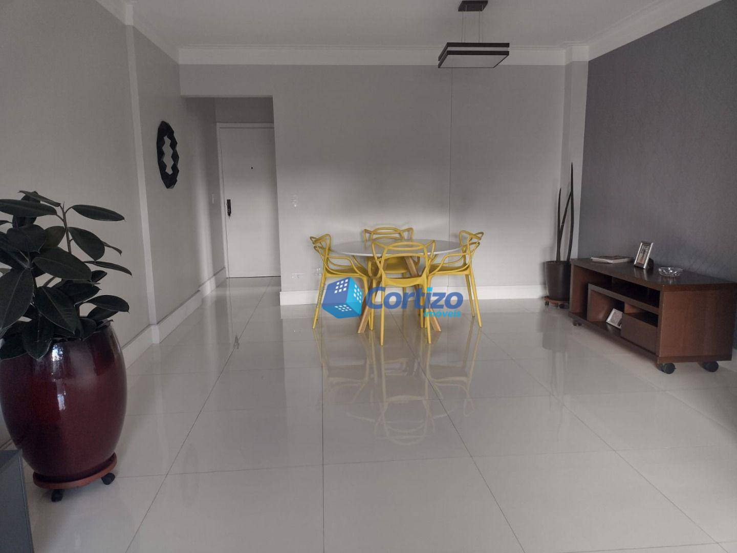 Apartamento à venda com 3 quartos, 107m² - Foto 6