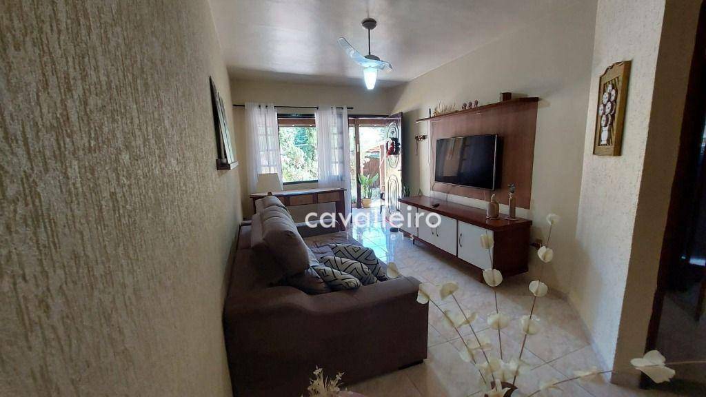 Casa à venda com 3 quartos, 99m² - Foto 15