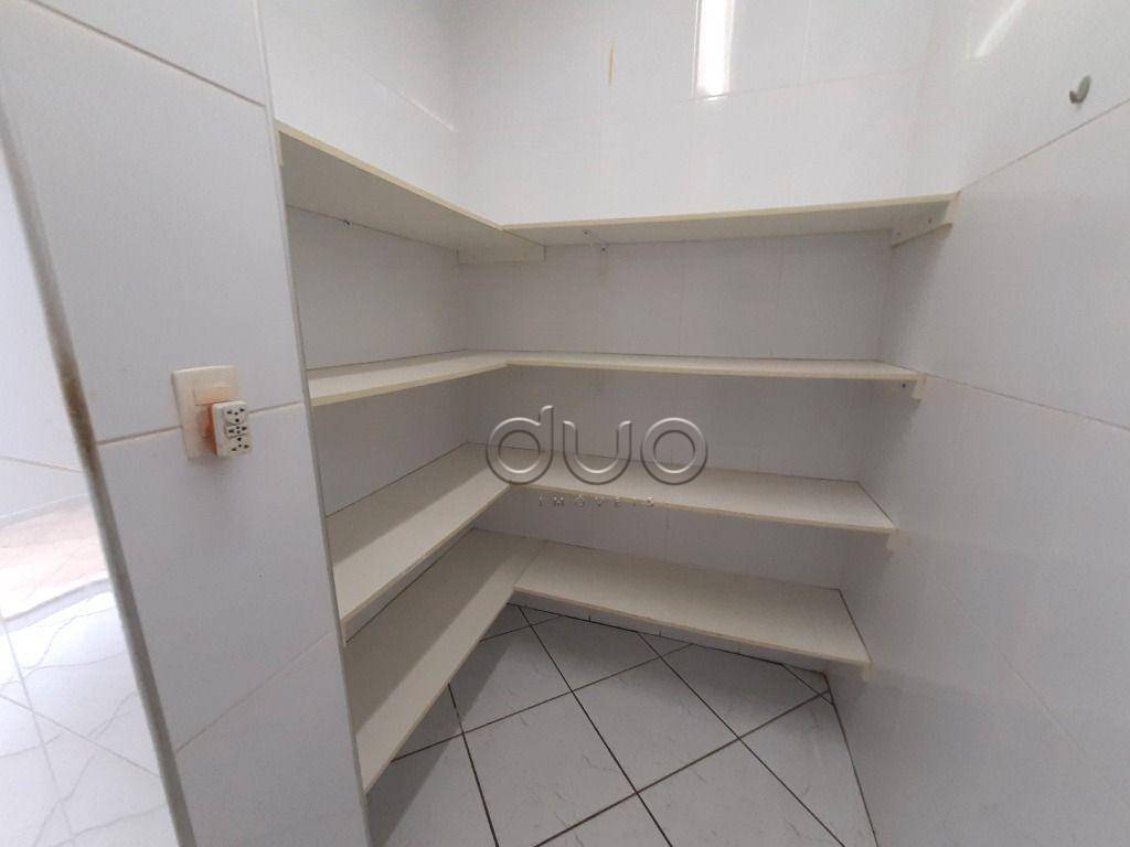 Casa de Condomínio para alugar com 3 quartos, 265m² - Foto 12