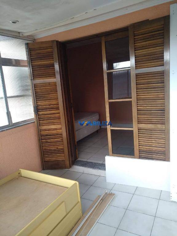 Casa de Condomínio à venda com 3 quartos, 118m² - Foto 3