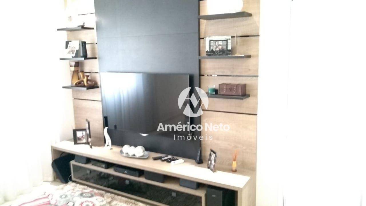 Apartamento à venda com 3 quartos, 182m² - Foto 7