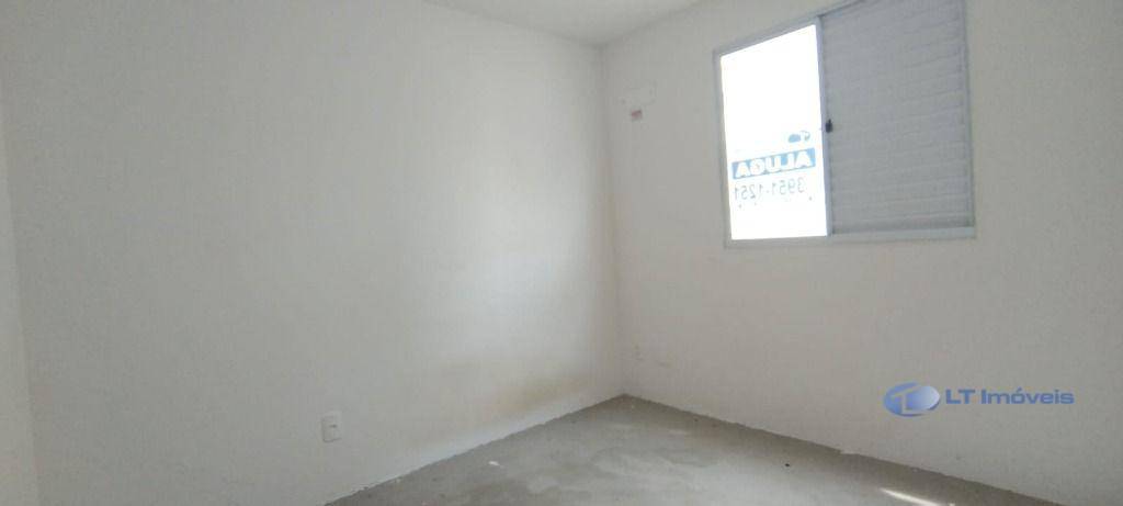 Apartamento para alugar com 2 quartos, 42m² - Foto 15