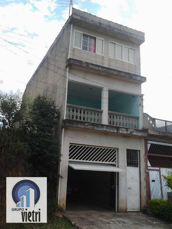 Sobrado à venda com 4 quartos, 300m² - Foto 2