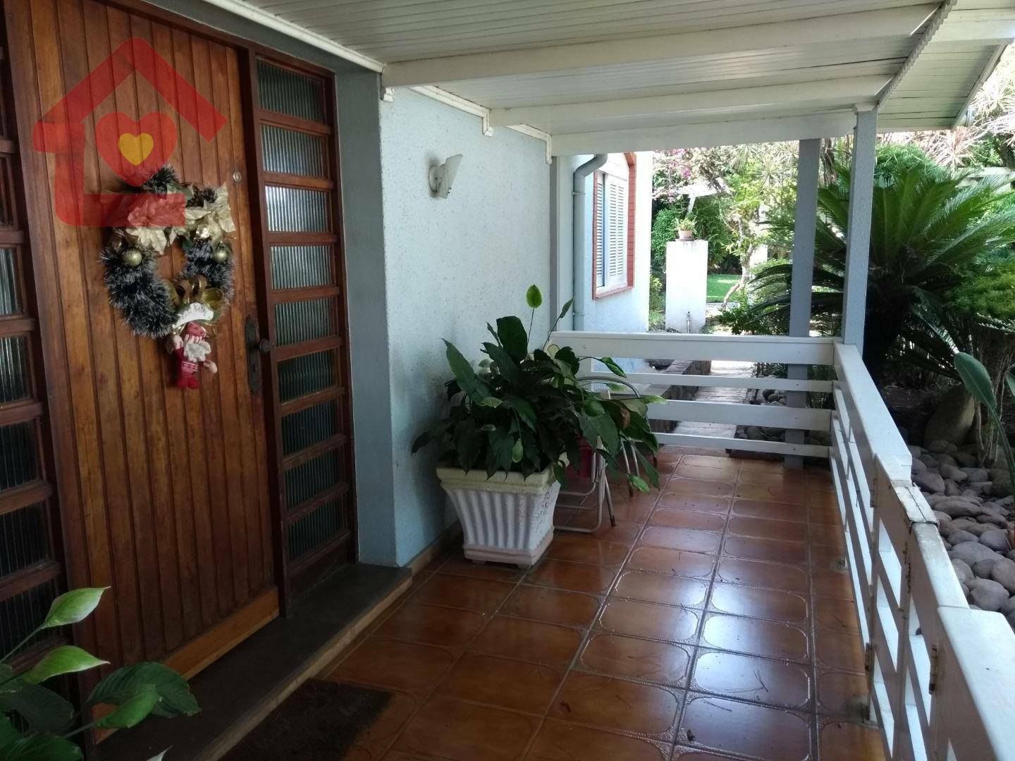 Casa à venda com 4 quartos, 400m² - Foto 16