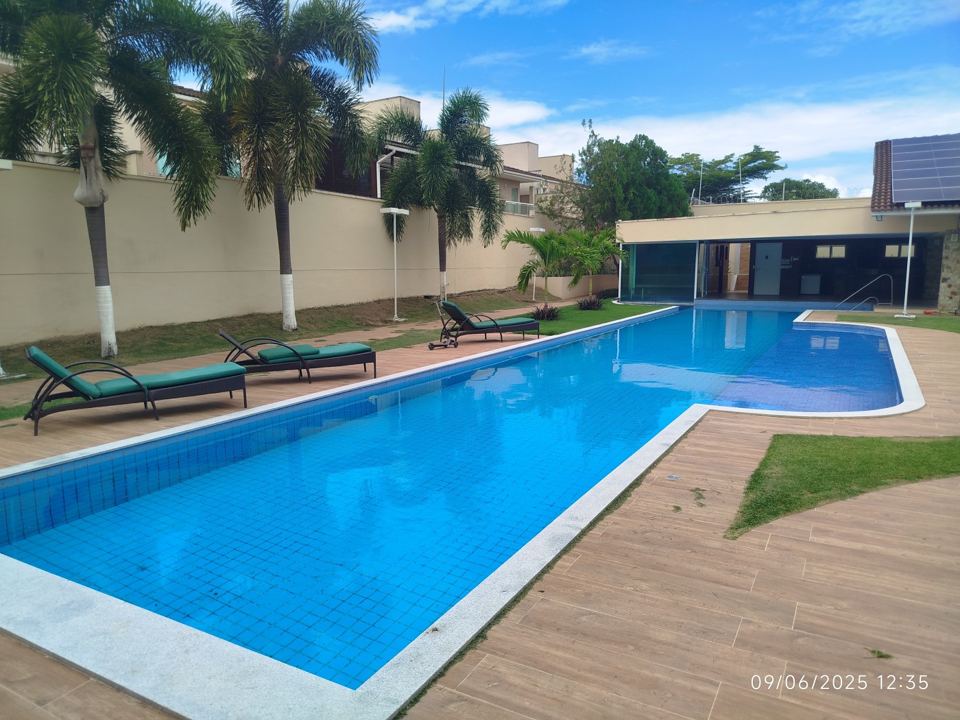 Casa de Condomínio para alugar com 3 quartos, 215m² - Foto 3