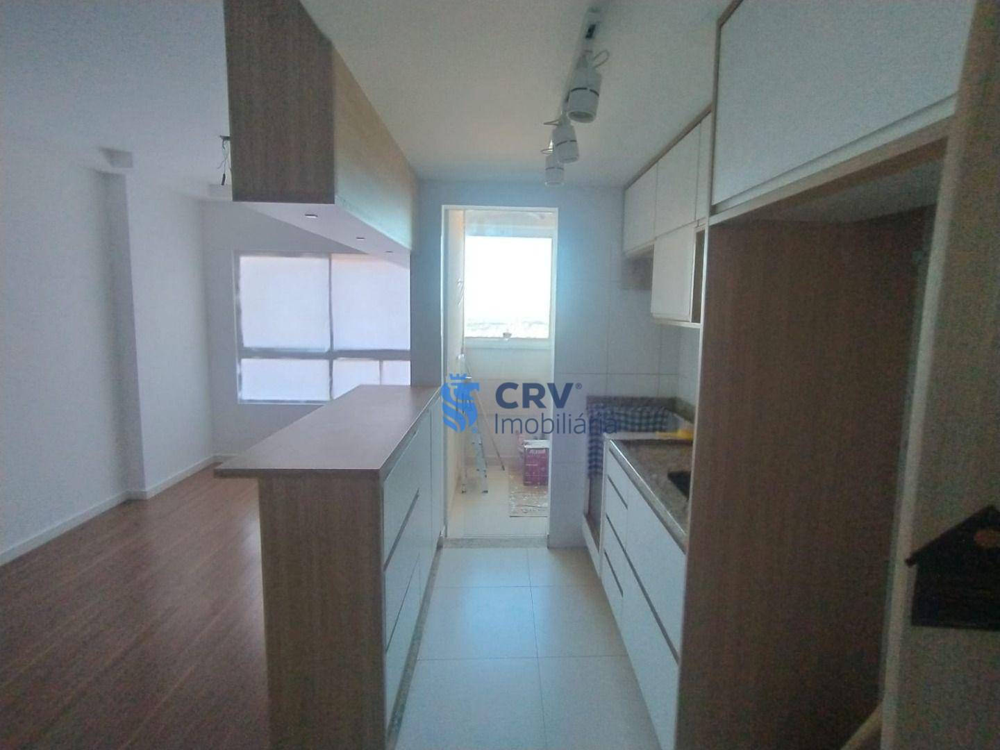 Apartamento à venda com 2 quartos, 67m² - Foto 5