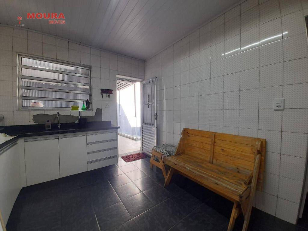 Casa à venda com 4 quartos, 159m² - Foto 32