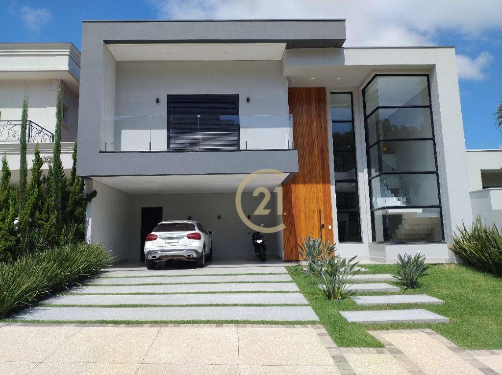 Sobrado à venda com 5 quartos, 373m² - Foto 1