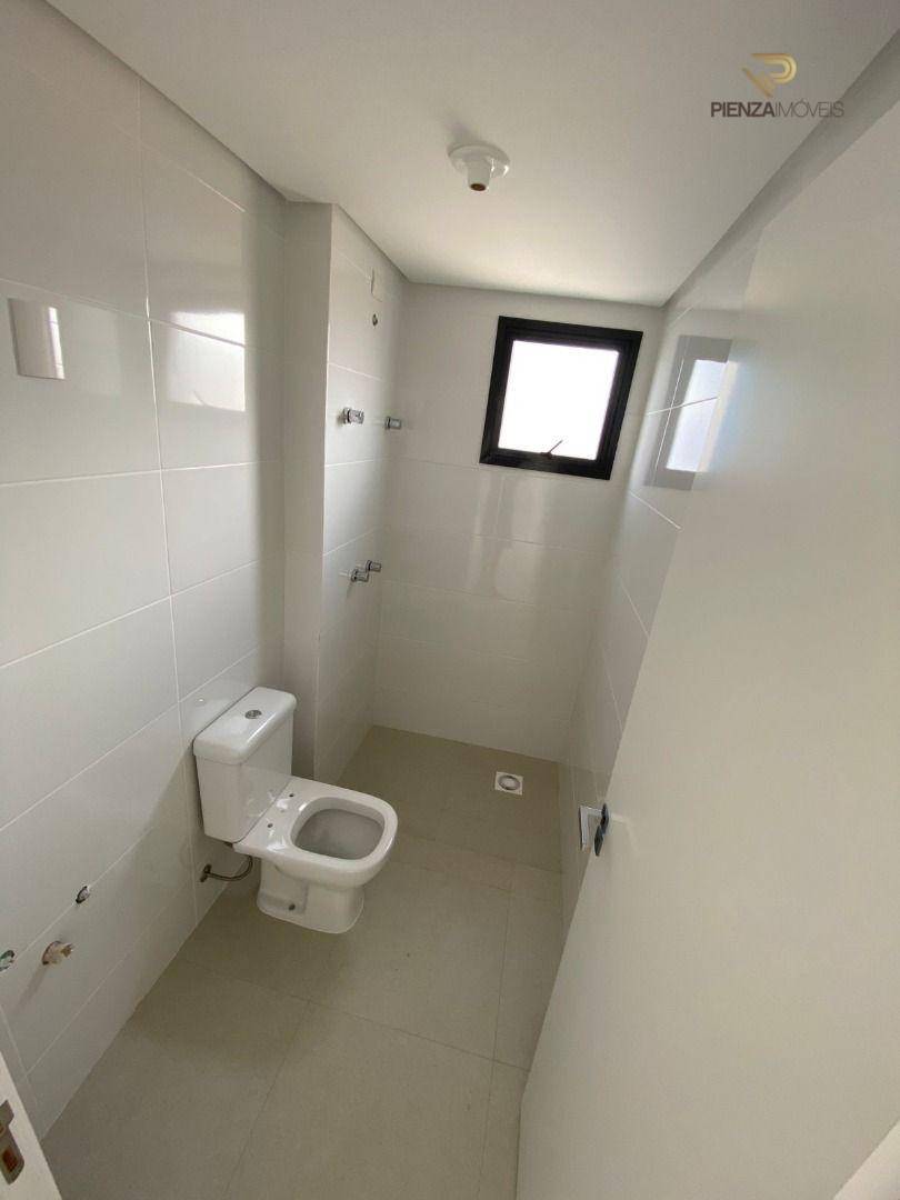 Apartamento à venda com 1 quarto, 45m² - Foto 12