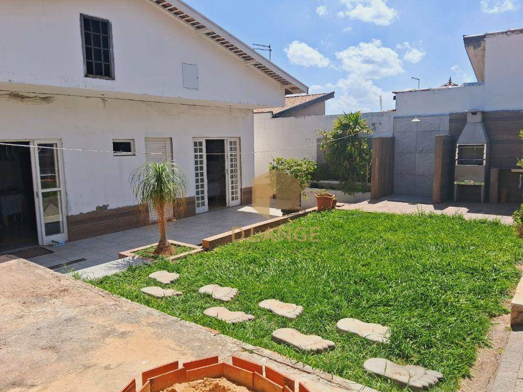 Casa à venda com 2 quartos, 143m² - Foto 13