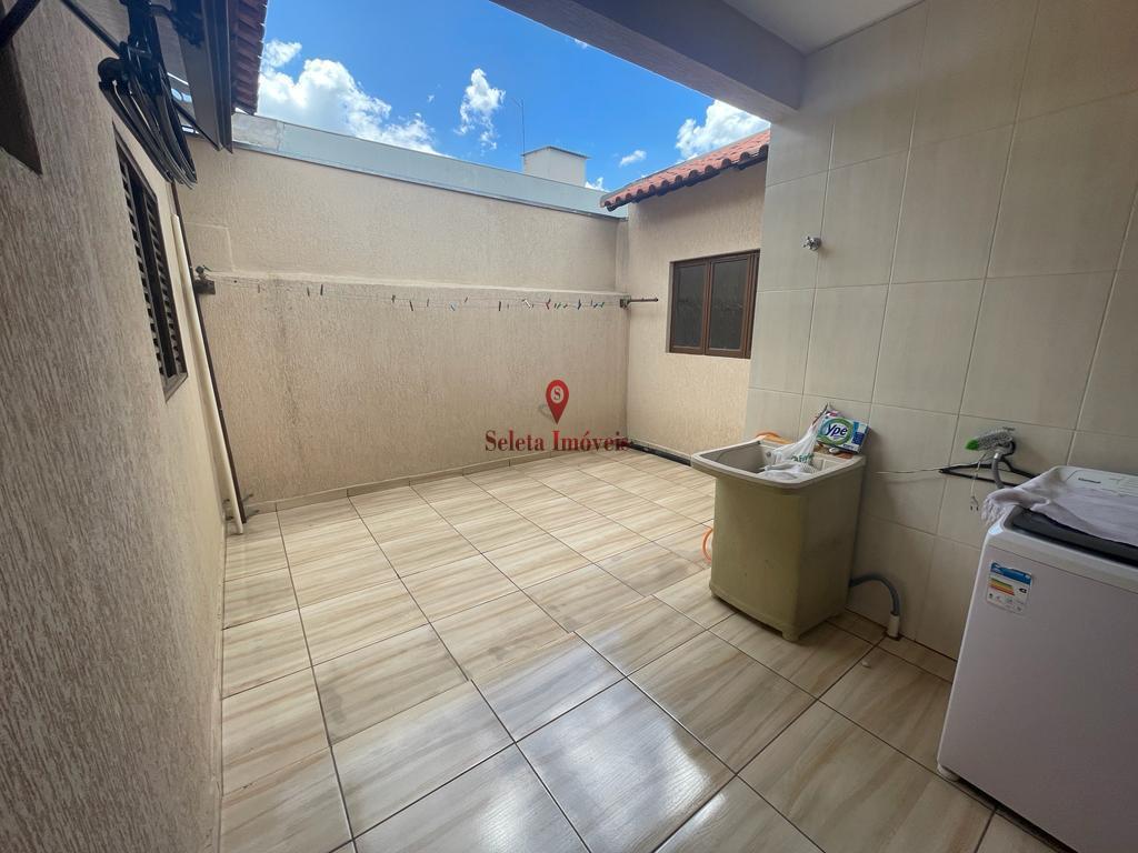 Casa à venda com 4 quartos, 140m² - Foto 21