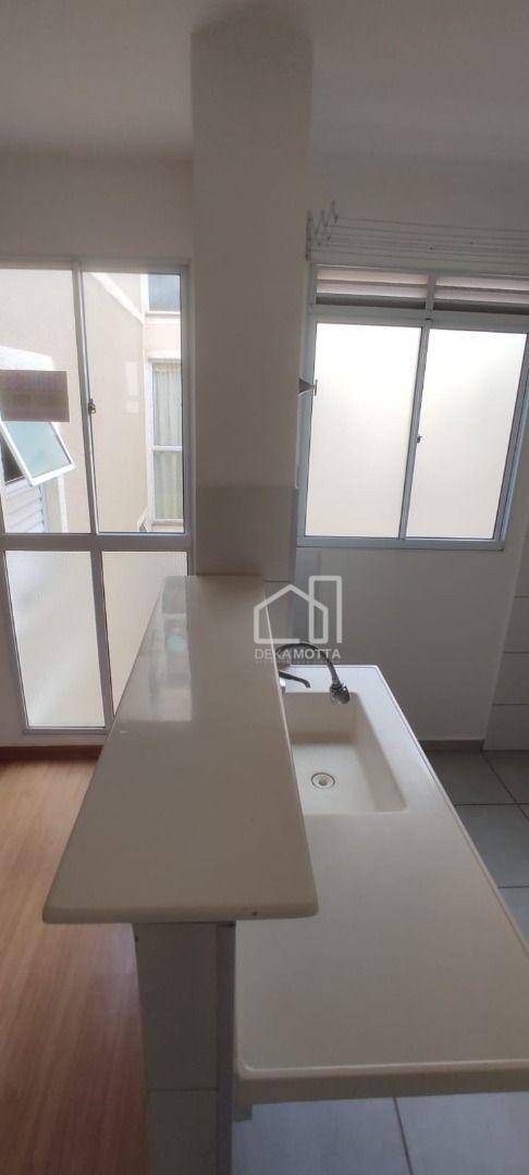 Apartamento à venda com 2 quartos, 39m² - Foto 10