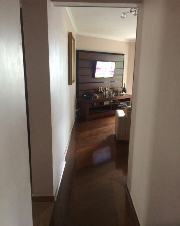 Apartamento à venda com 3 quartos, 105m² - Foto 20