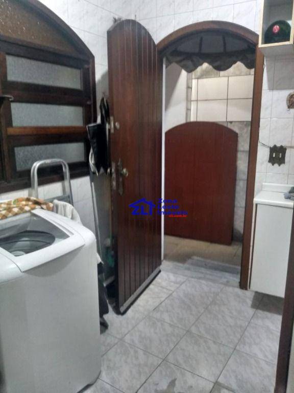 Sobrado à venda com 2 quartos, 360m² - Foto 20