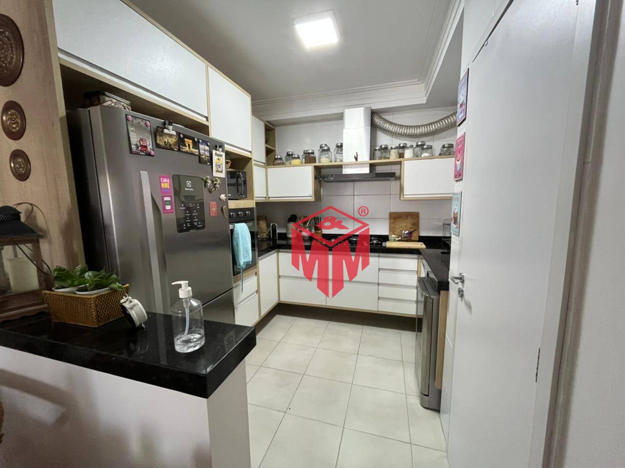 Apartamento à venda com 3 quartos, 85m² - Foto 28