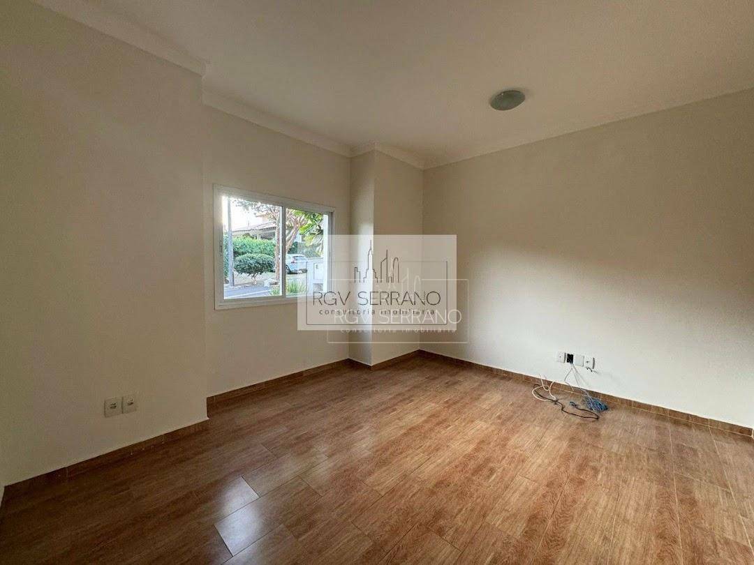 Casa de Condomínio para alugar com 5 quartos, 405m² - Foto 2