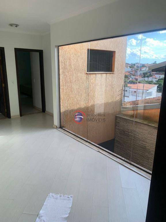 Sobrado à venda com 5 quartos, 500m² - Foto 43