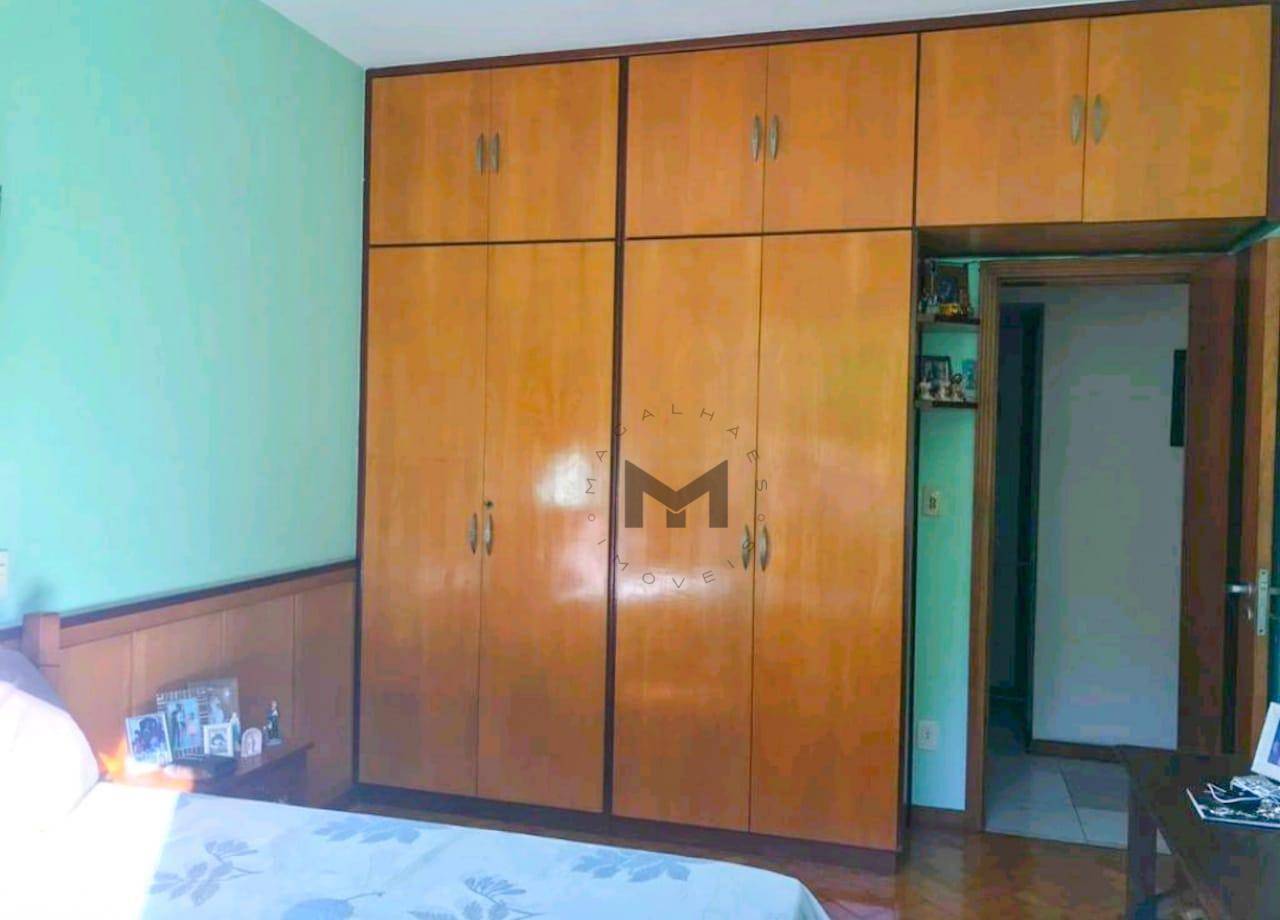 Apartamento à venda com 4 quartos, 161m² - Foto 7