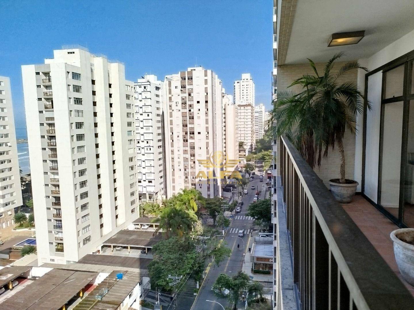 Apartamento à venda com 3 quartos, 220m² - Foto 2