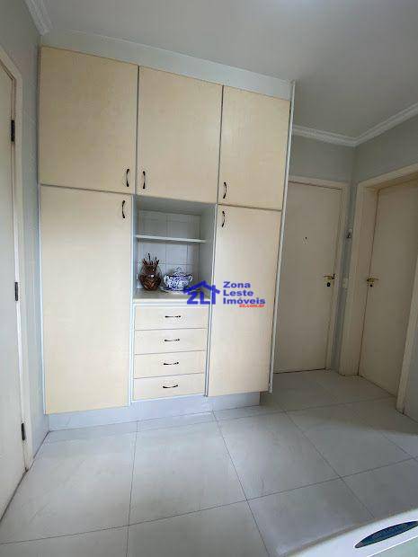 Apartamento à venda com 3 quartos, 189m² - Foto 10