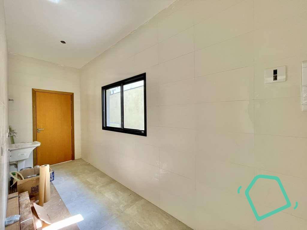 Casa de Condomínio à venda com 3 quartos, 230m² - Foto 9