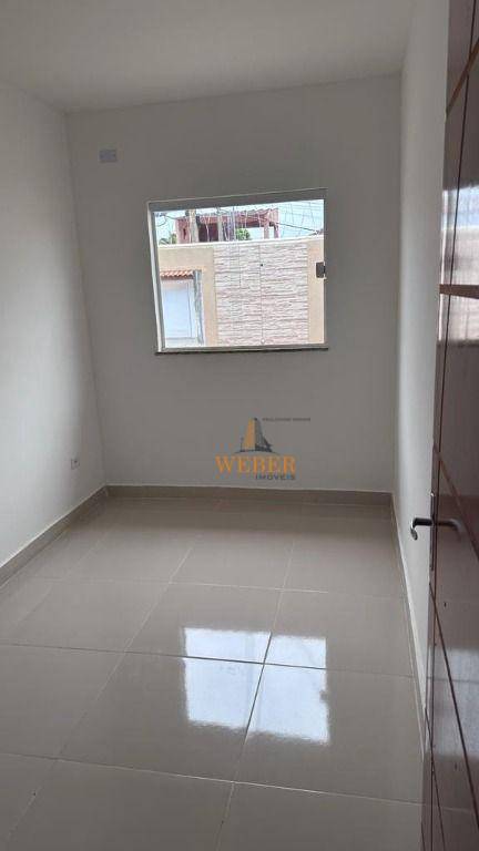 Casa à venda com 3 quartos, 82m² - Foto 10