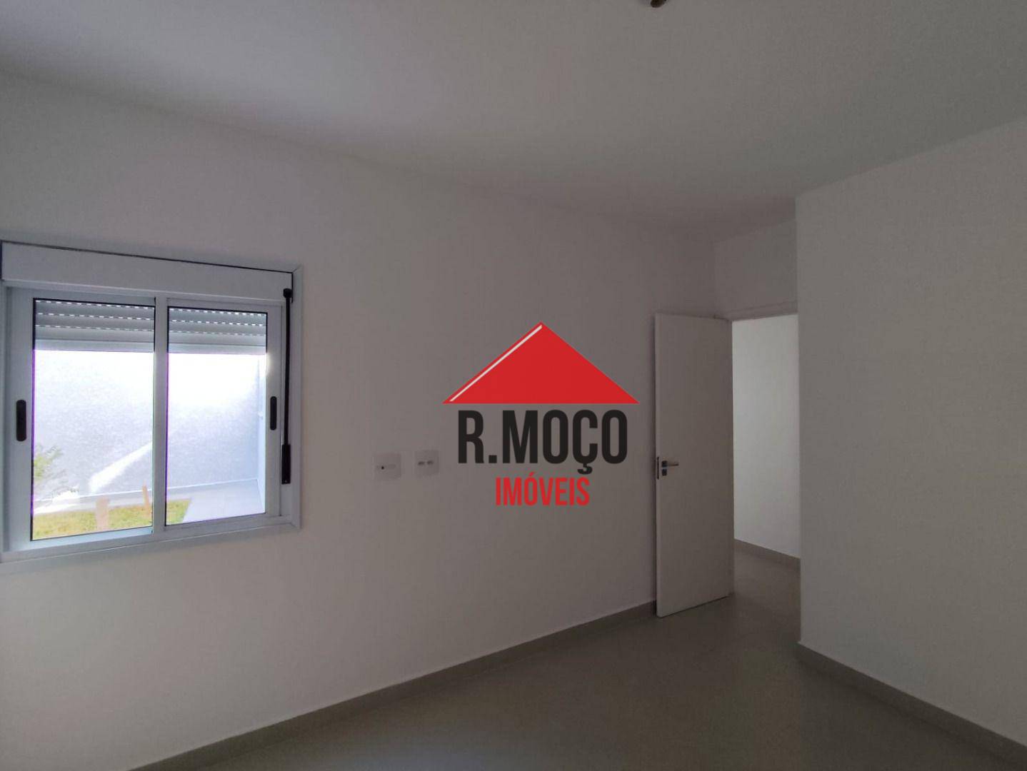 Apartamento à venda com 2 quartos, 42m² - Foto 12