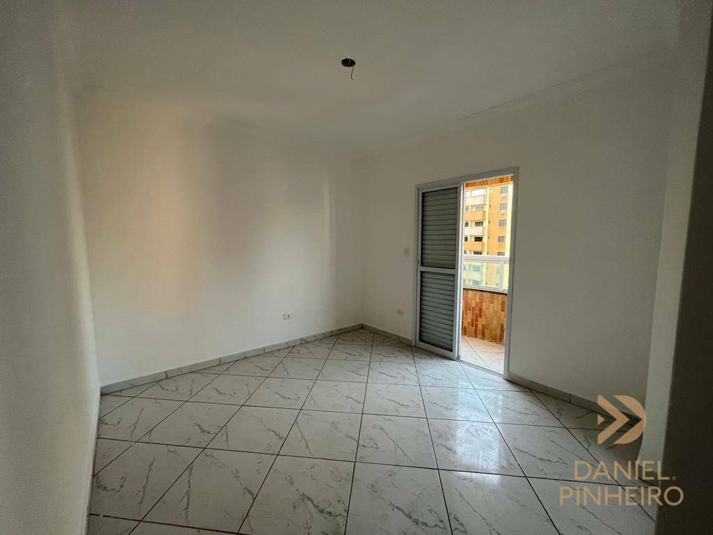 Apartamento à venda com 3 quartos, 116m² - Foto 12