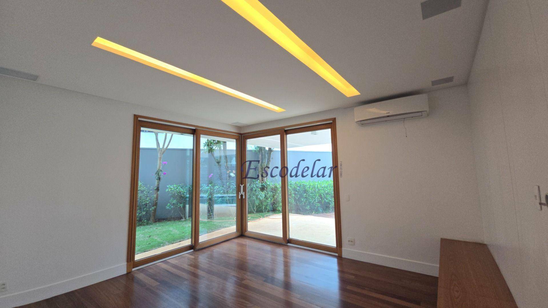 Casa à venda com 4 quartos, 650m² - Foto 10