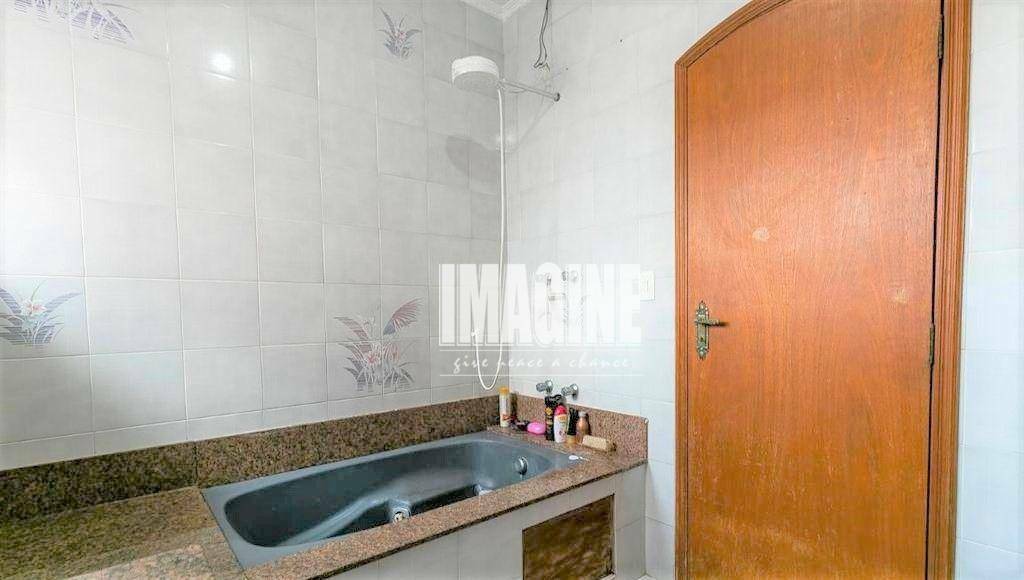 Sobrado à venda com 5 quartos, 182m² - Foto 15