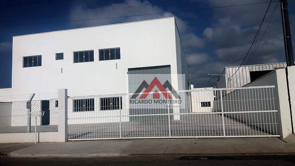 Depósito-Galpão-Armazém para alugar, 682m² - Foto 2