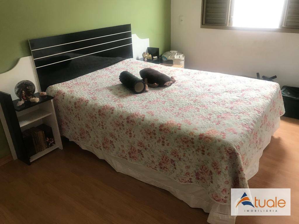 Casa à venda com 3 quartos, 270m² - Foto 14