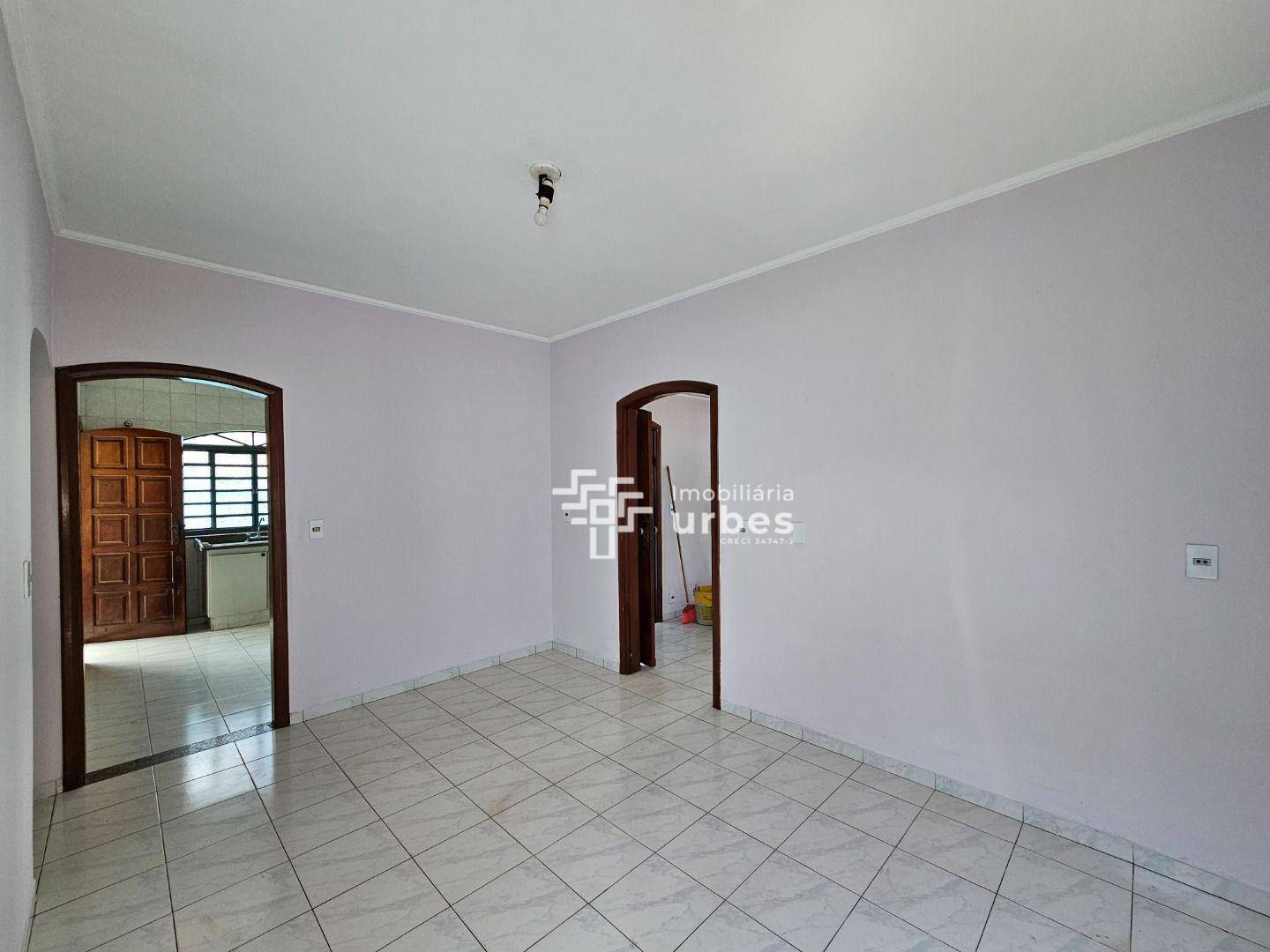 Casa à venda com 3 quartos, 124m² - Foto 8