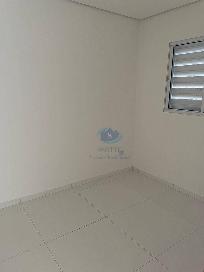 Apartamento à venda com 2 quartos, 35m² - Foto 2