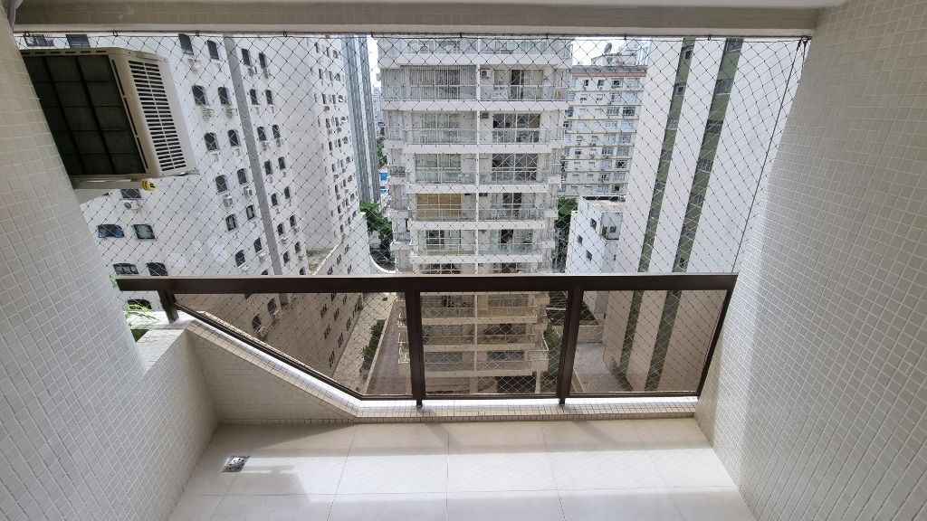 Apartamento à venda com 3 quartos, 100m² - Foto 8