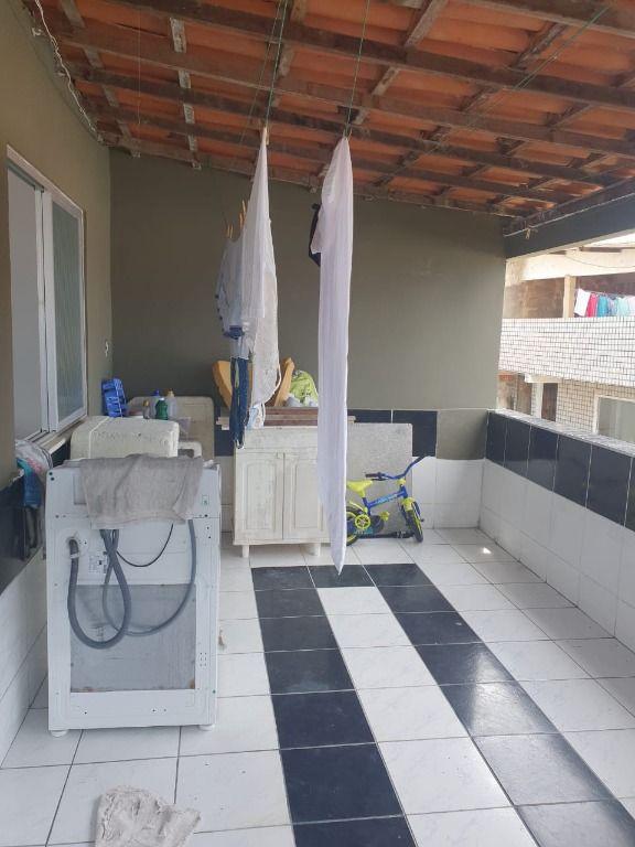 Casa à venda com 4 quartos, 67m² - Foto 6