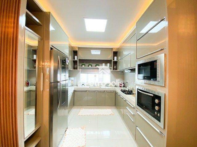 Casa à venda com 3 quartos, 322m² - Foto 4