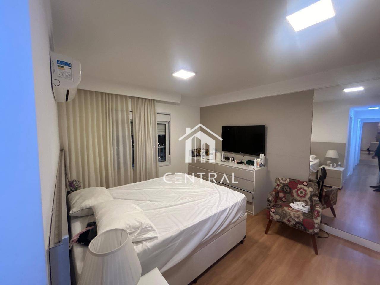 Apartamento à venda com 3 quartos, 140m² - Foto 35