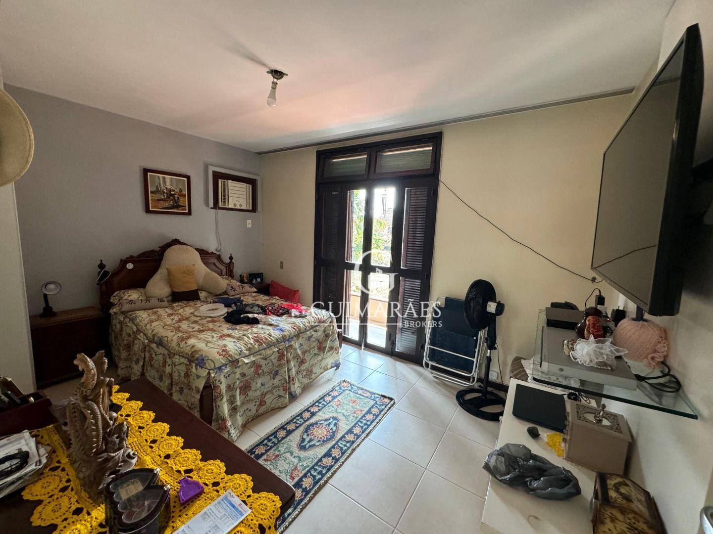 Casa de Condomínio à venda com 4 quartos, 262m² - Foto 8