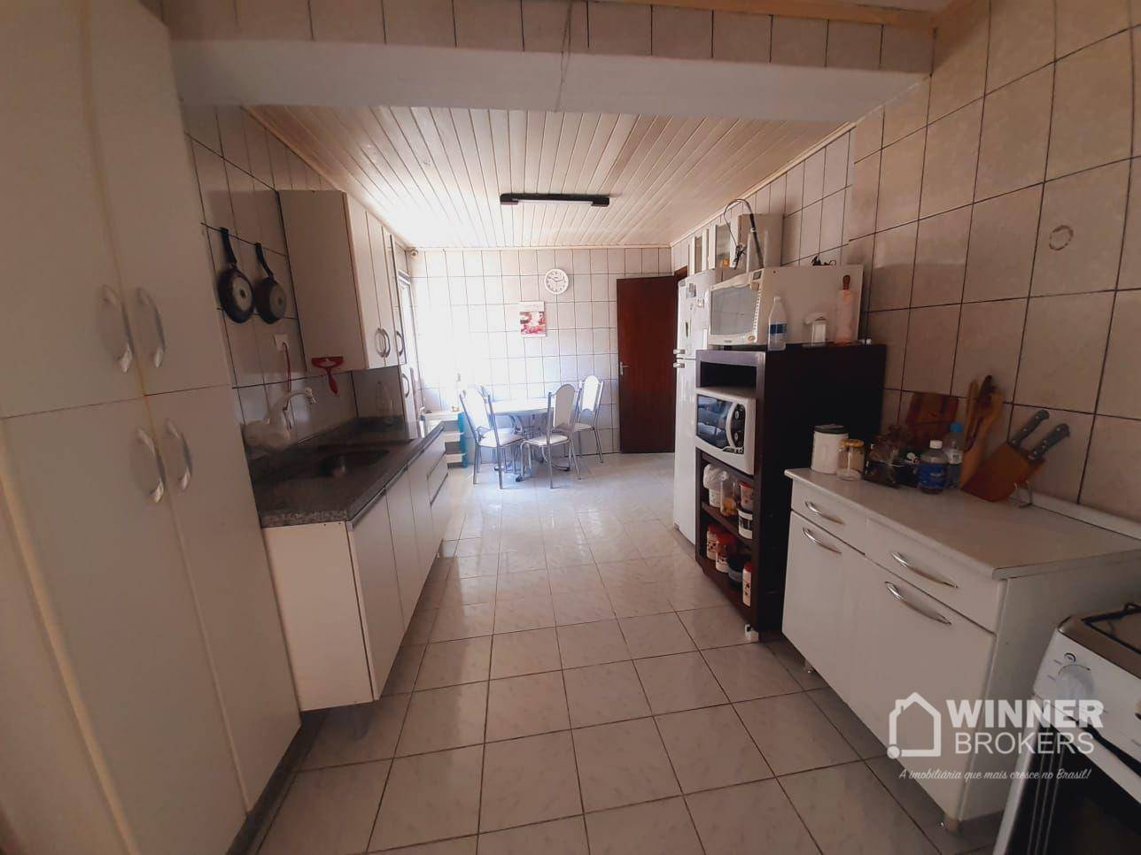 Casa à venda com 5 quartos, 257m² - Foto 20