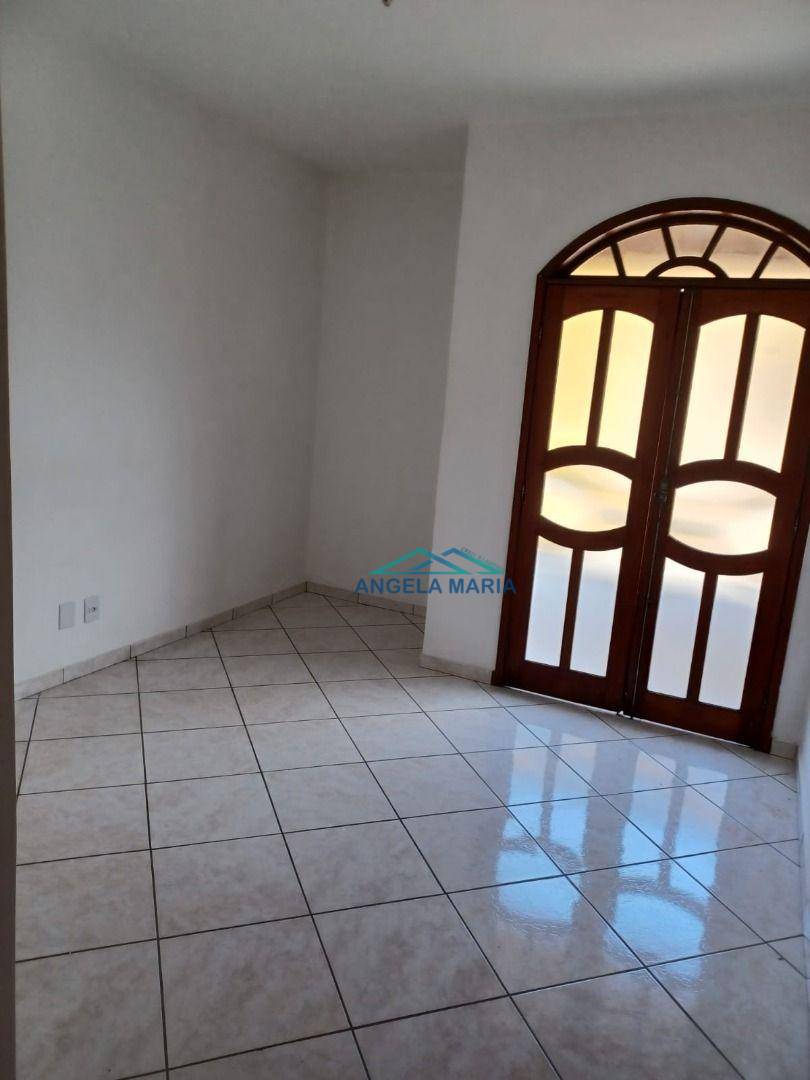 Casa à venda com 2 quartos, 105m² - Foto 4