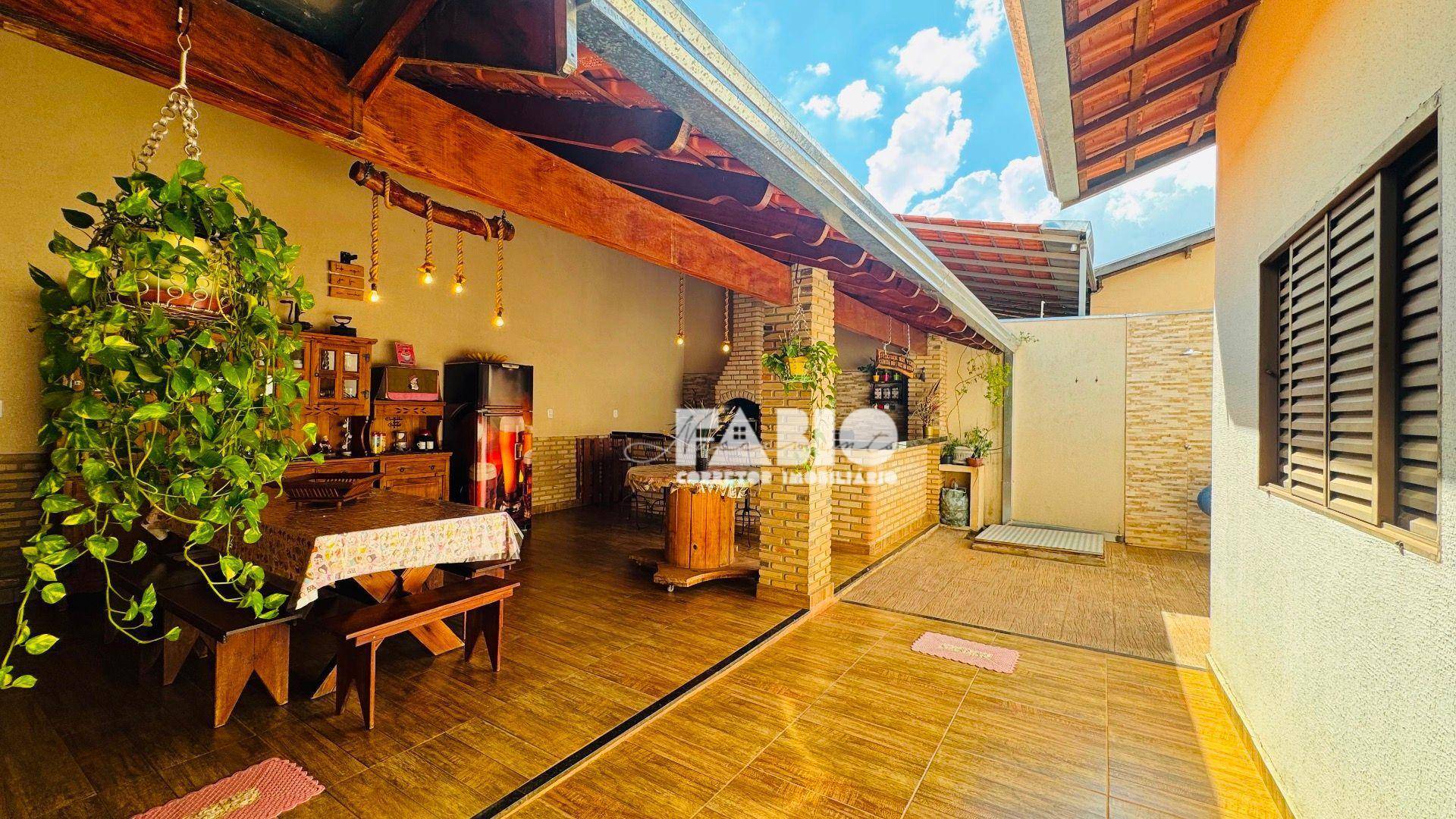 Casa à venda com 2 quartos, 150m² - Foto 12