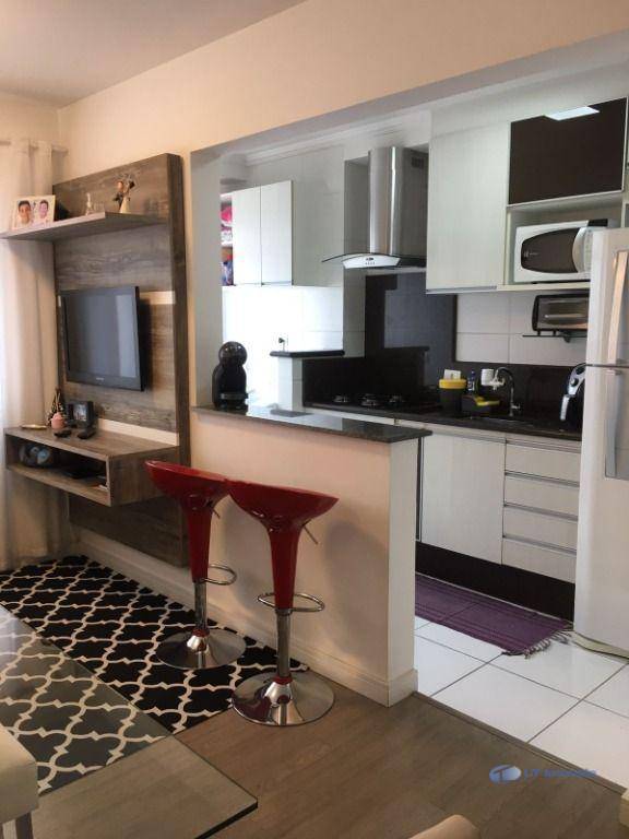 Apartamento à venda com 2 quartos, 46m² - Foto 2