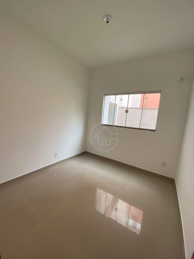 Apartamento para alugar com 3 quartos, 80m² - Foto 2