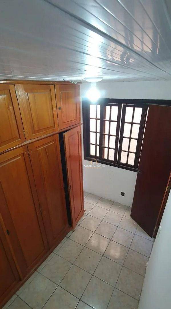 Casa à venda com 2 quartos, 200m² - Foto 8