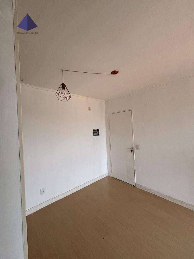 Apartamento à venda com 2 quartos, 50m² - Foto 11