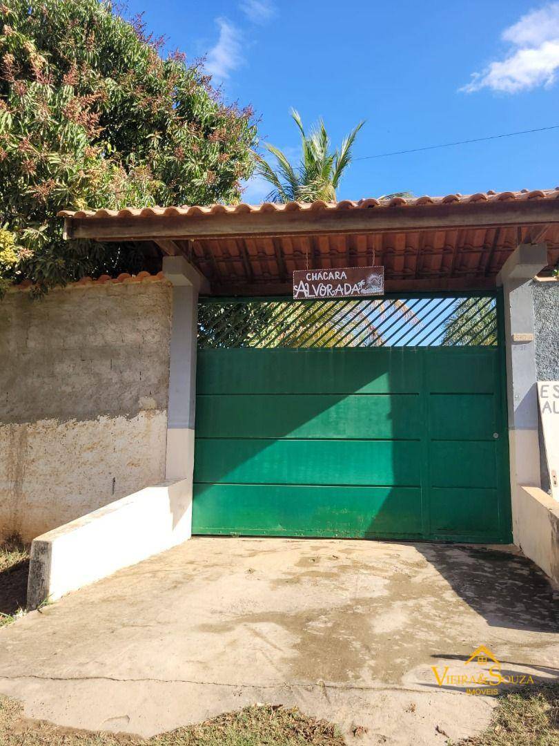 Chácara, 3 quartos, 1732 m² - Foto 2